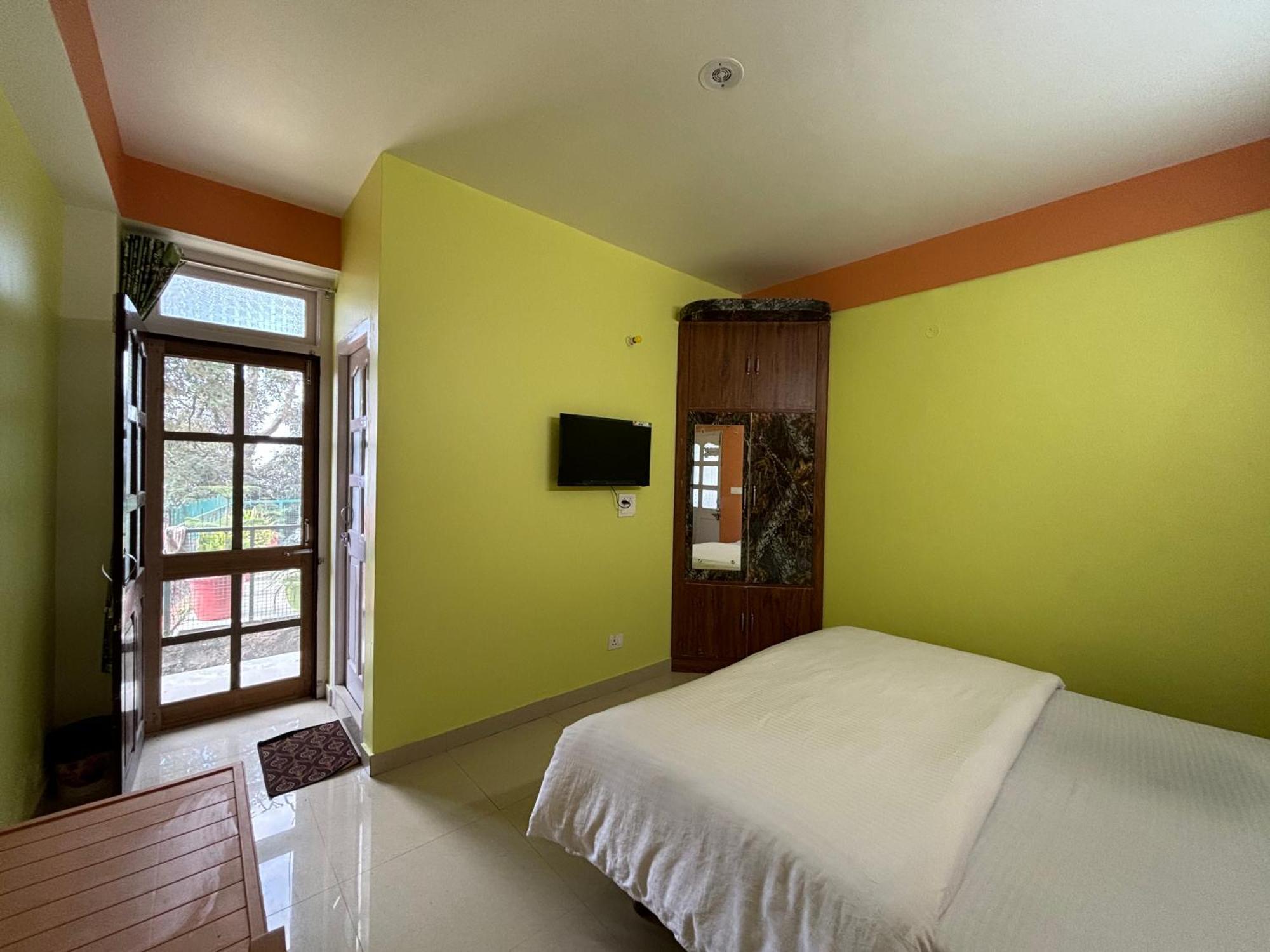 Zu-Zu Hostels Shimla Exterior foto